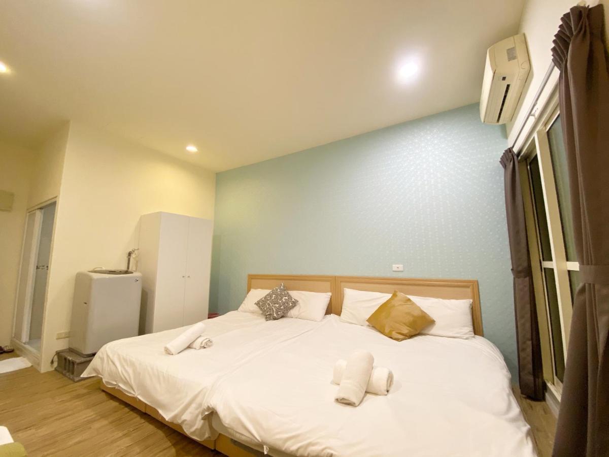 17 Fengjia Stay Đài Trung Ngoại thất bức ảnh